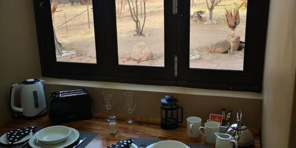 Chameleon Bush Lodge Hammanskraal Eksteriør bilde